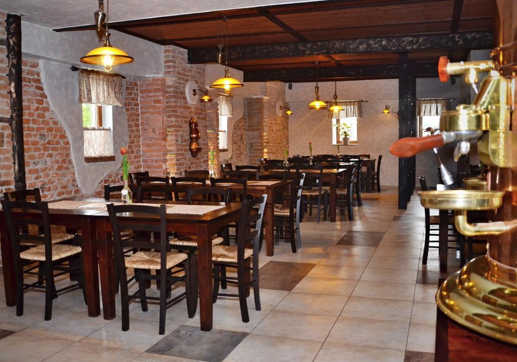 Granarollo Penzion Pizzeria Mlynany エクステリア 写真